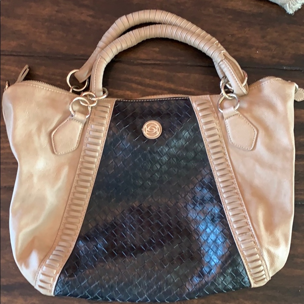 Bebe purse